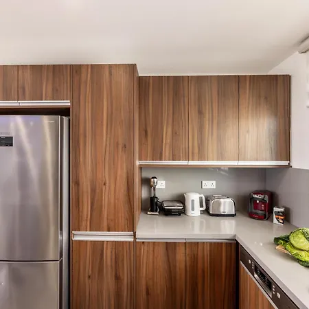 Villa Fig Tree Bay Residences 5 *