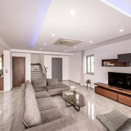 Fig Tree Bay Residences 5