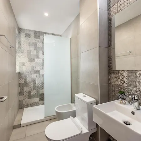 Villa Fig Tree Bay Residences 5