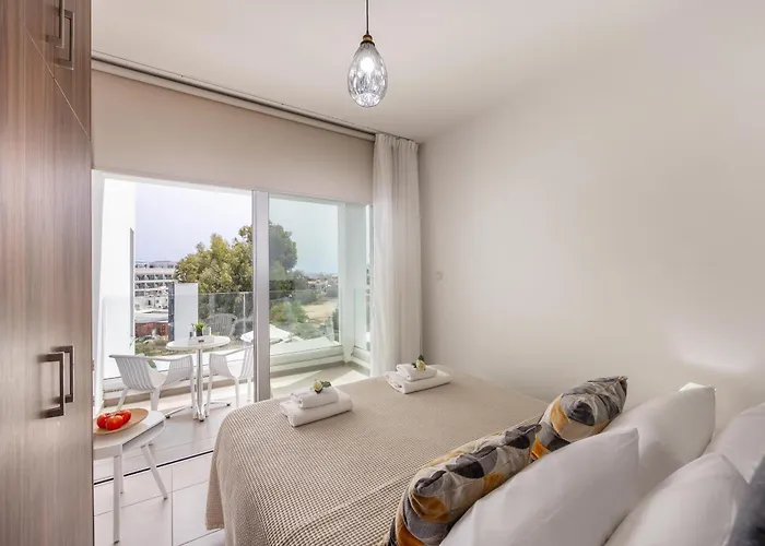 Villa Fig Tree Bay Residences 5 *