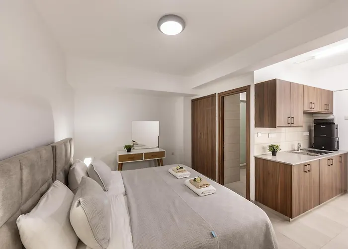 Fig Tree Bay Residences 5