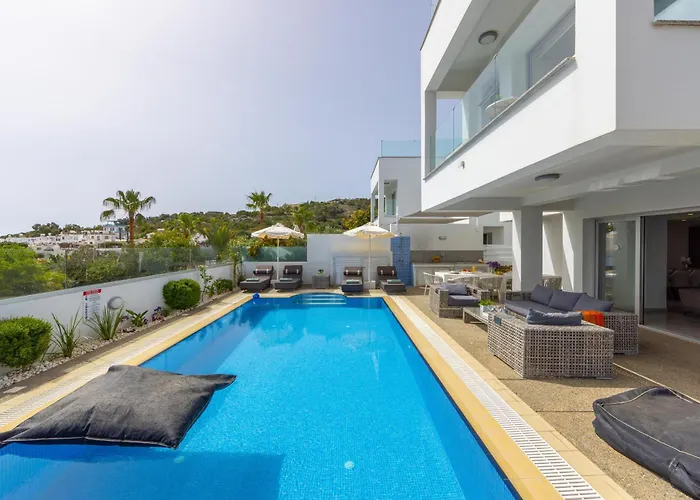 Fig Tree Bay Residences 5