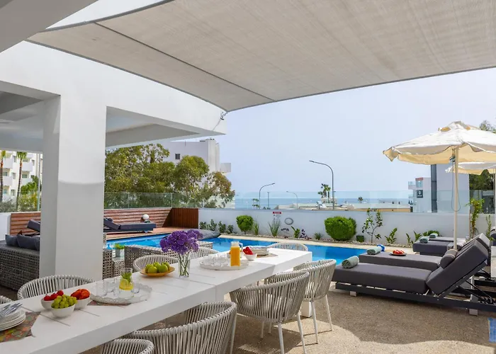 Fig Tree Bay Residences 5