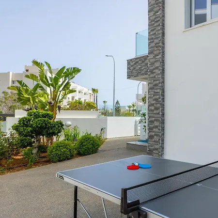 Fig Tree Bay Residences 5 بروتاراس