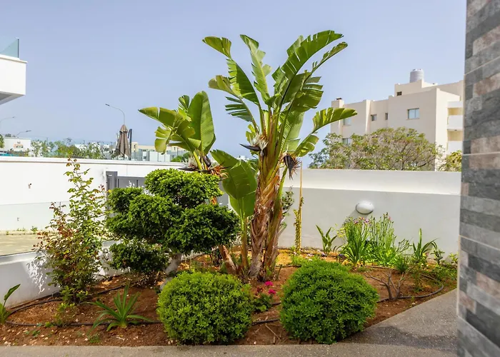 Villa Fig Tree Bay Residences 5 *