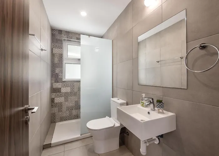 Fig Tree Bay Residences 5