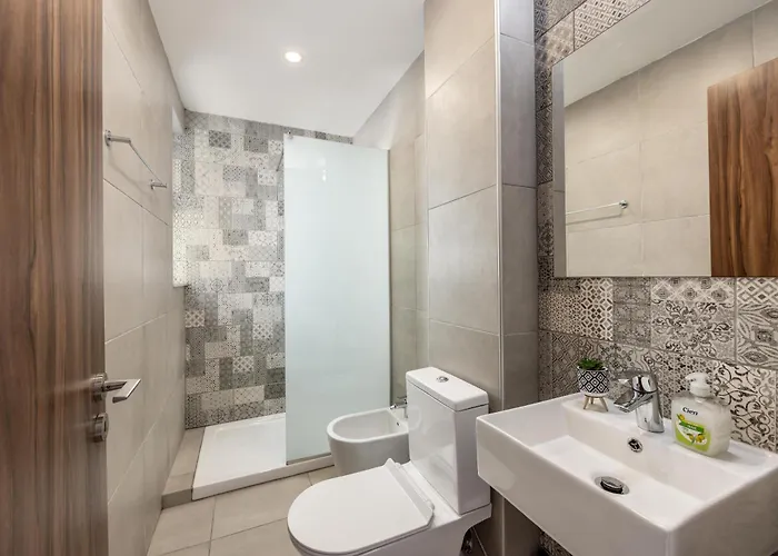 Villa Fig Tree Bay Residences 5