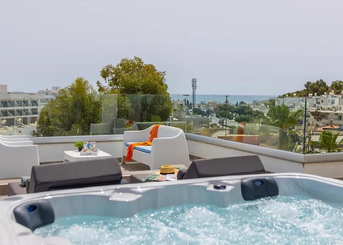 Fig Tree Bay Residences 5