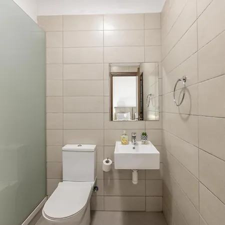 Fig Tree Bay Residences 5