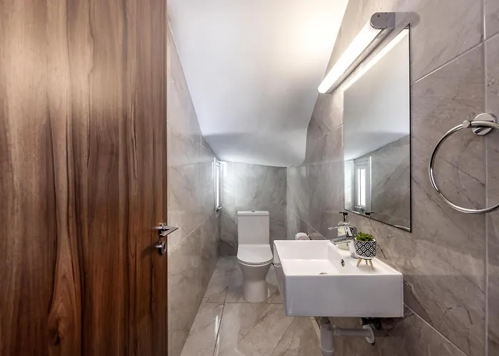 Fig Tree Bay Residences 5