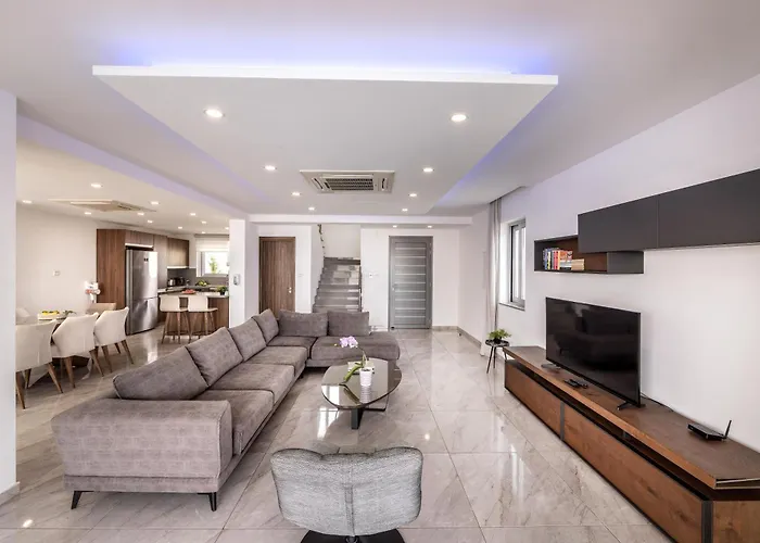 Fig Tree Bay Residences 5