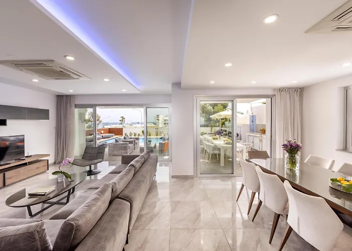 Fig Tree Bay Residences 5