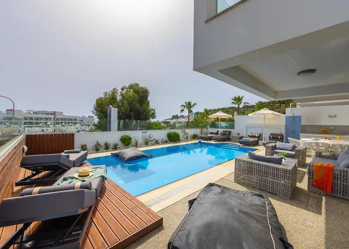 Fig Tree Bay Residences 5